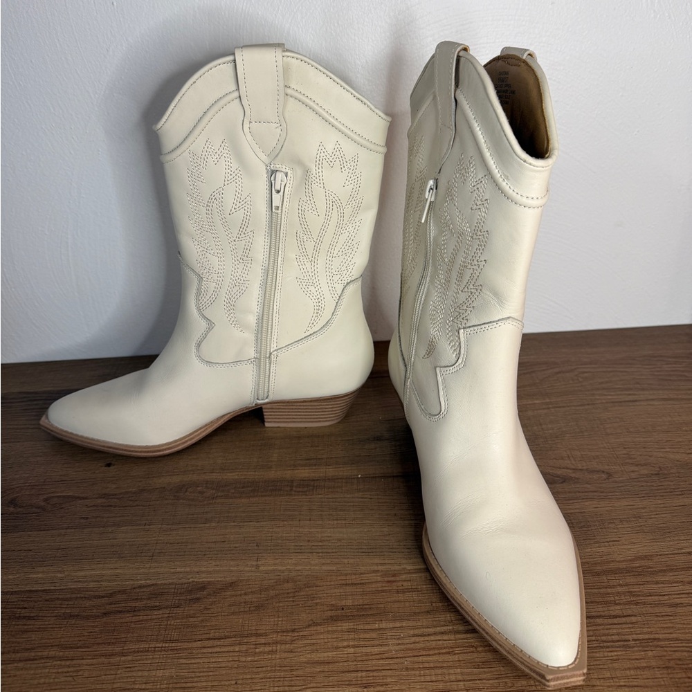 Crown Vintage STAVA Ivory Leather Western Boots 6.5